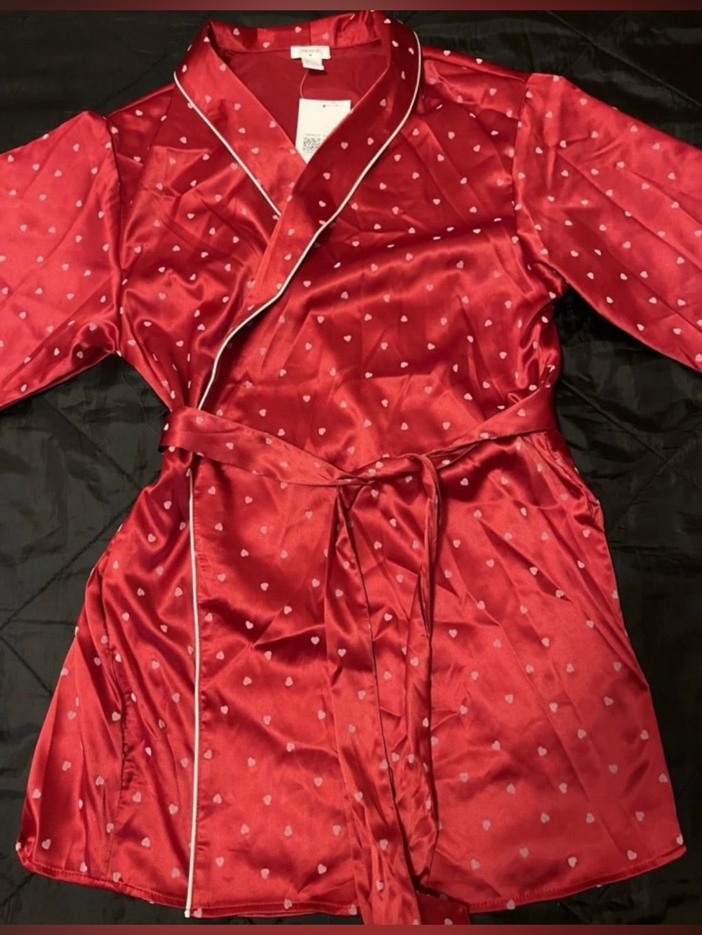 Forever 21 Red Satin Heart-Print Robe with Pink Hearts NWT